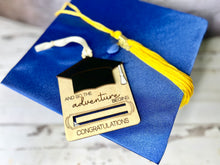 Load image into Gallery viewer, Graduation Money Ornament